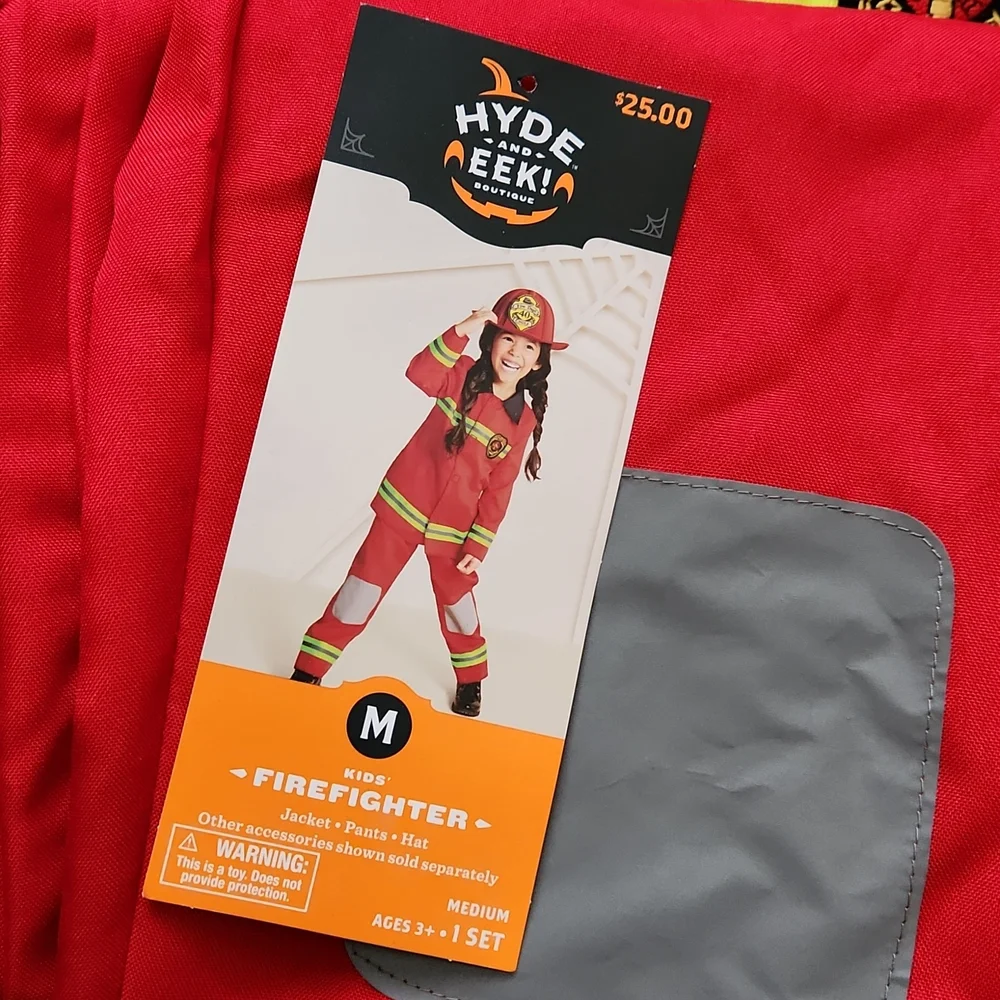 Halloween kids (med.) firefighter costume 🎃 - Picture 9 of 9